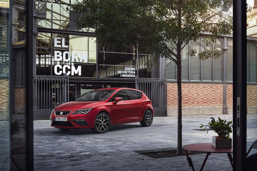  Seat Leon FR 2016 года  (WW) (фото 26 из 30)